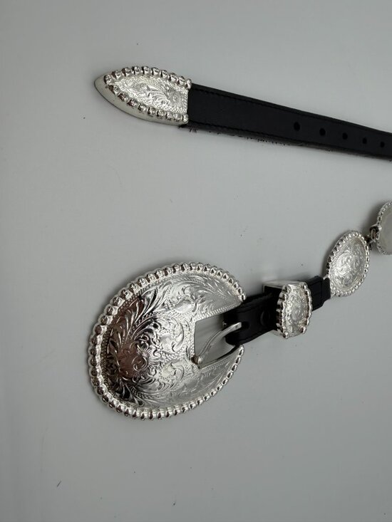 Tony Lama Black Leather Belt with Engraved Silver Conchos main image 4